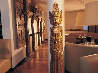 The Beacon 4*