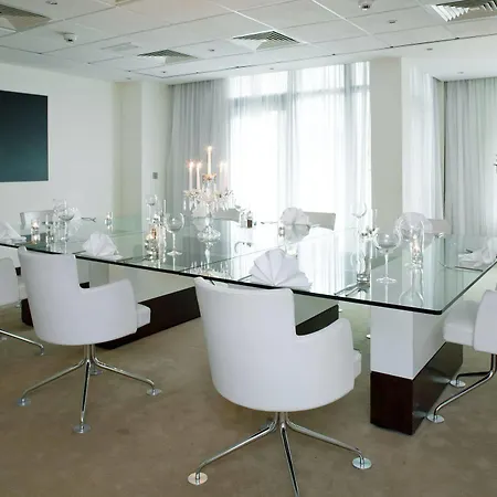 The Beacon 4* Sandyford